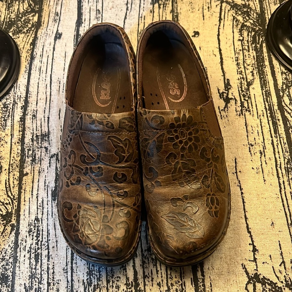 Klogs Nursing Shoes
